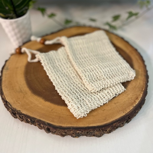 Exfoliating Soap Pouch - Picture 3 of 3